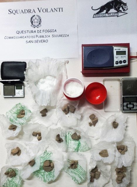 San Severo Droga Nascosta Sul Tetto Di Un Box Nel Quartiere San Bernardino